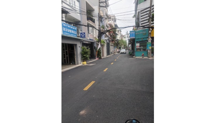 Bán CĂN HỘ DV Hẻm THÔNG Xe Hơi 7/XY đường Nguyễn Trãi,Q.1,DT:5mx15m,KC:6 lầu,Giá:25 tỷ